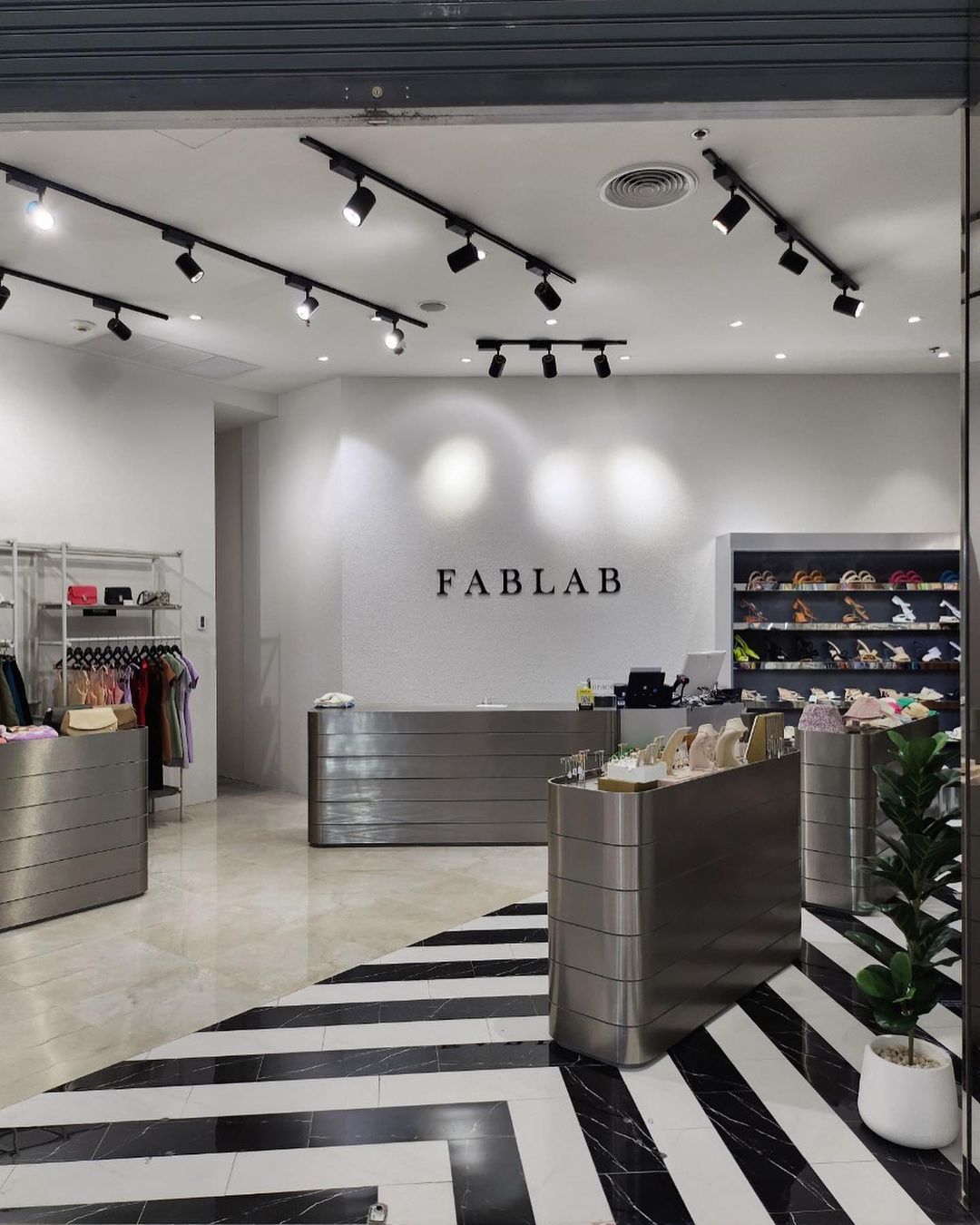 FABLAB-ฝากขายสินค้า-ก่อนที่จะรับ ฝากขายสินค้า ร้านค้าควรจะรู้อะไรบ้าง
